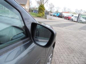 Citroen C4 Cactus 1.2 PureTech 82 12V Épave (2015, Gris)