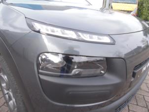 Citroen C4 Cactus 1.2 PureTech 82 12V Épave (2015, Gris)