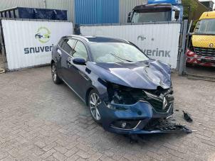 Renault Megane IV Estate 1.2 Energy TCE 100 Épave (2017, Bleu)