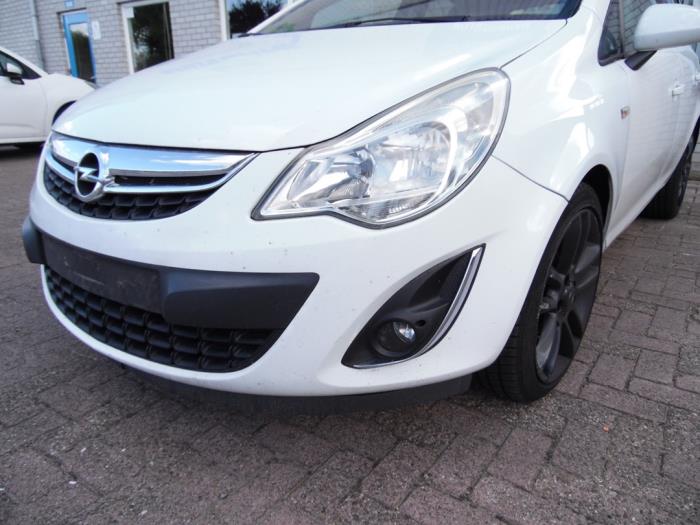 Opel Corsa D 1.3 CDTi 16V ecoFLEX Samochód złomowany (2011, Bialy)