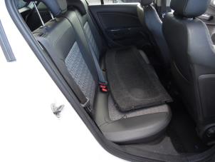 Opel Corsa D 1.3 CDTi 16V ecoFLEX Samochód złomowany (2011, Bialy)