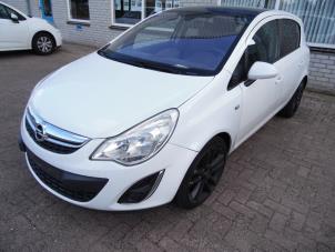 Opel Corsa D 1.3 CDTi 16V ecoFLEX Samochód złomowany (2011, Bialy)