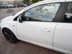 Opel Corsa D 1.3 CDTi 16V ecoFLEX Samochód złomowany (2011, Bialy)