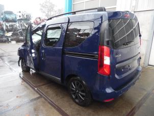 Dacia Dokker 1.6 16V LPG Samochód złomowany (2017, Niebieski)