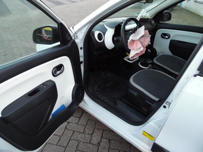 Renault Twingo III 1.0 SCe 70 12V Skrotfordon (2016, WIT)