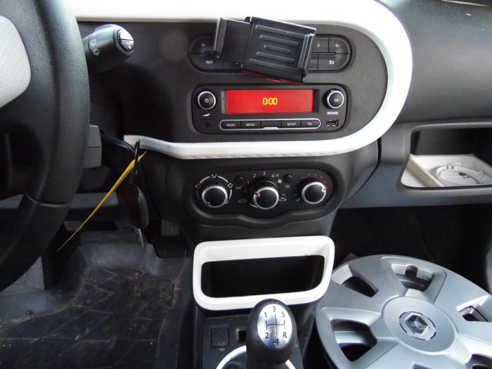 Renault Twingo III 1.0 SCe 70 12V Skrotfordon (2016, WIT)