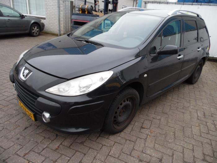 Peugeot 307 SW 2.0 16V Schrottauto (2005, Schwarz)