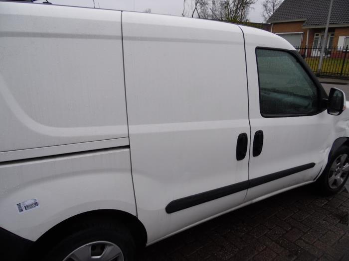 Fiat Doblo Cargo 1.3 D Multijet Épave (2012, Blanc)