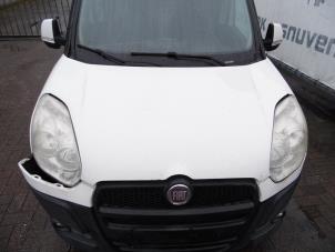 Fiat Doblo Cargo 1.3 D Multijet Épave (2012, Blanc)