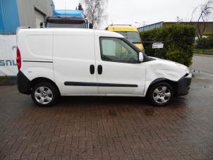 Fiat Doblo Cargo 1.3 D Multijet Épave (2012, Blanc)