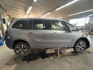 Citroen C4 Spacetourer 1.2 12V PureTech 130 Épave (2018, Gris)