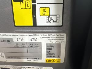 Citroen C4 Spacetourer 1.2 12V PureTech 130 Épave (2018, Gris)