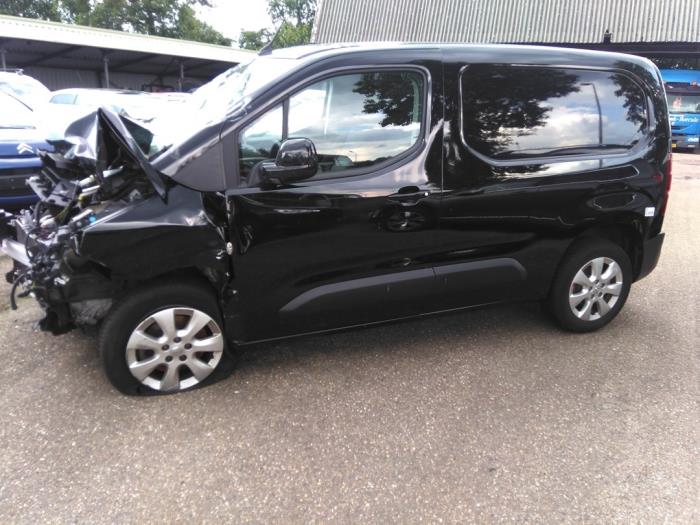 Opel Combo Cargo 1.5 CDTI 130 Schrottauto (2020, Schwarz)