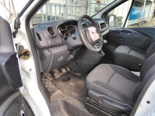 Renault Trafic 2.0 dCi 16V 120 Samochód złomowany (2021, Bialy)