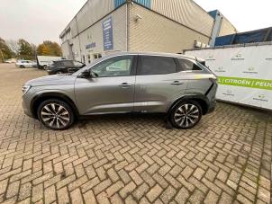 Renault Austral 1.2 E-Tech Full Hybrid 200 Épave (2023, Gris)