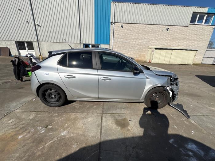 Opel Corsa F 1.2 Turbo 12V 100 Épave (2023, Gris)