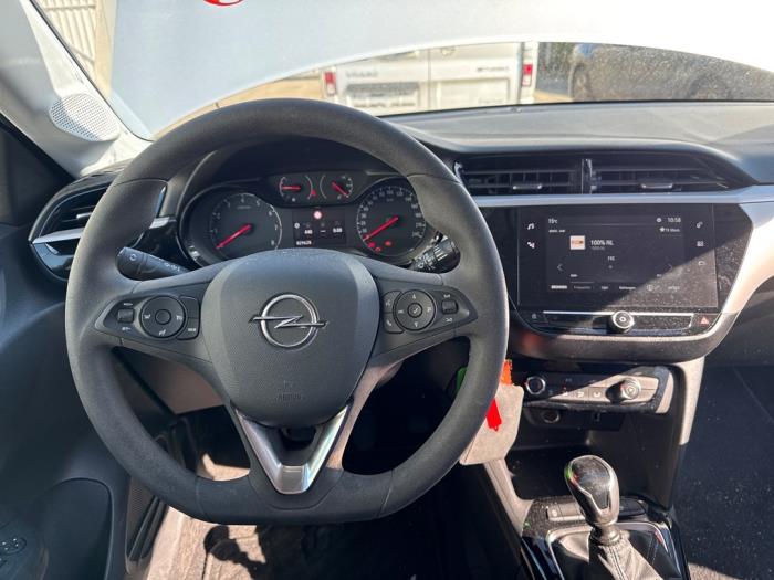 Opel Corsa F 1.2 Turbo 12V 100 Épave (2023, Gris)