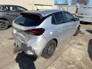 Opel Corsa F 1.2 Turbo 12V 100 Épave (2023, Gris)