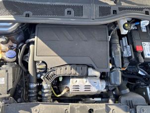 Opel Corsa F 1.2 Turbo 12V 100 Épave (2023, Gris)