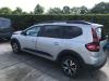 Dacia Jogger 1.0 TCe 110 12V Skrotfordon (2022, GRIJS)