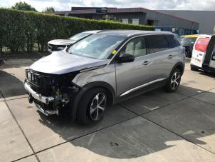 Peugeot 5008 II 1.2 12V e-THP PureTech 130  (Épave)
