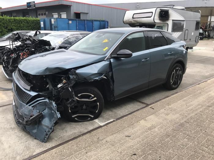 Peugeot 3008 III e-3008 210 73 kWh Schrottauto (2024, Blau)