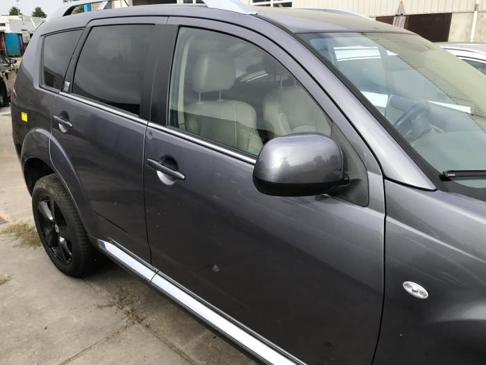 Citroen C-Crosser 2.2 HDiF 16V Damaged vehicle (2011, Gray)