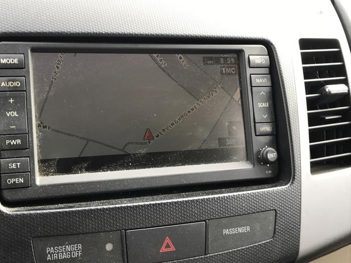Citroen C-Crosser 2.2 HDiF 16V Damaged vehicle (2011, Gray)