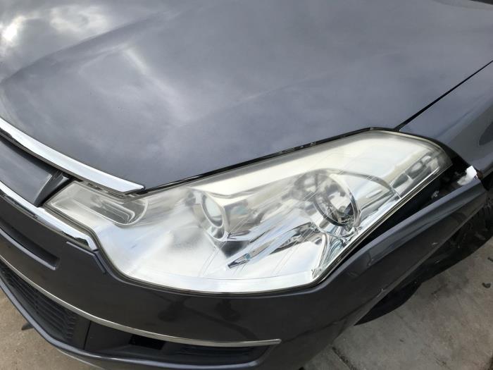 Citroen C-Crosser 2.2 HDiF 16V Damaged vehicle (2011, Gray)