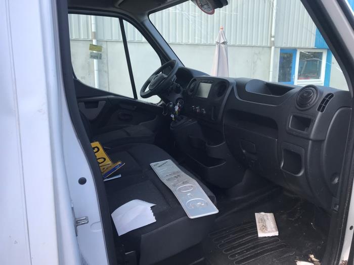 Opel Movano 2.3 BiTurbo 16V Salvage vehicle (2018, White)