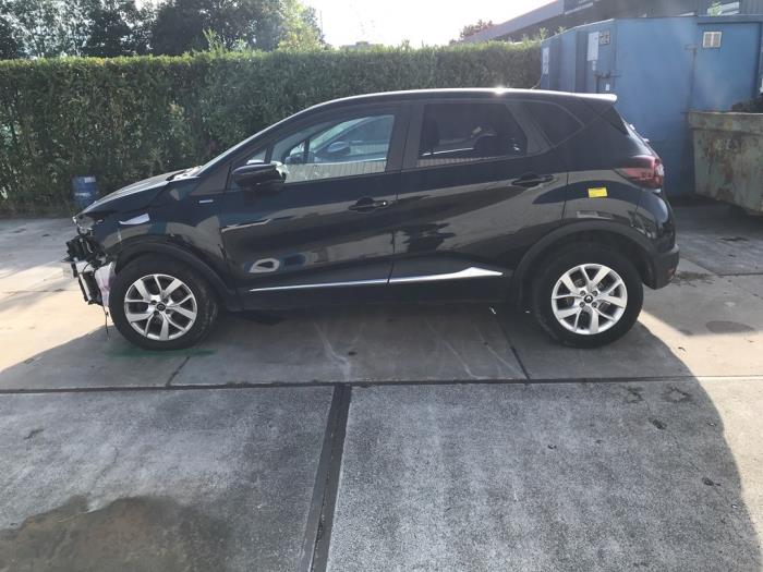 Renault Captur 1.3 TCE 150 16V Skrotfordon (2019, ZWART)