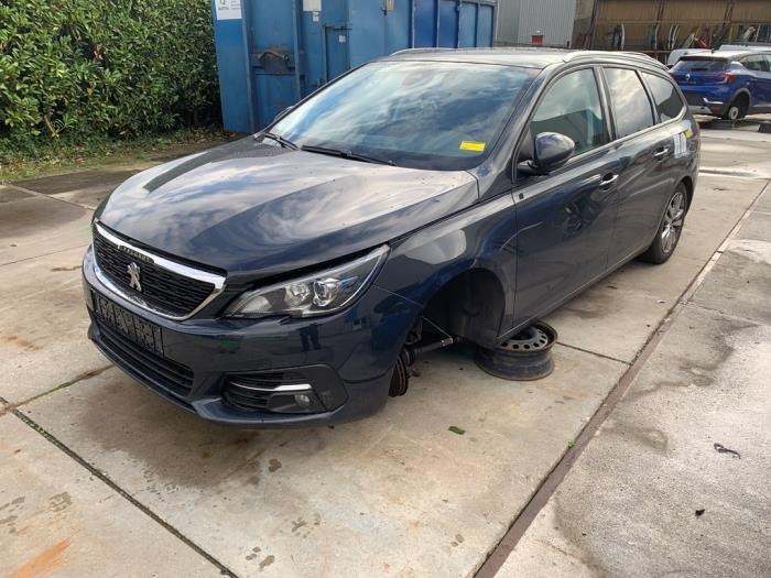 Peugeot 308 SW 1.5 BlueHDi 130  (Rozbiórka)