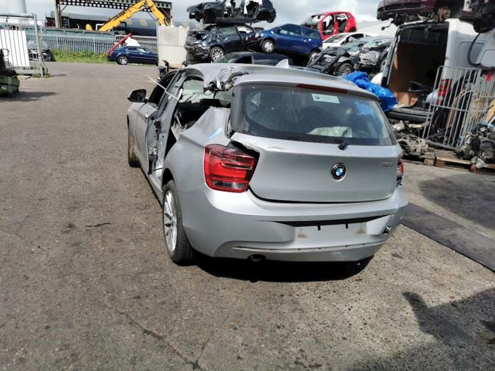 BMW 1 serie 118i 1.6 16V Vehículo de desguace (2015, Hierro, Metálico, Plateado)