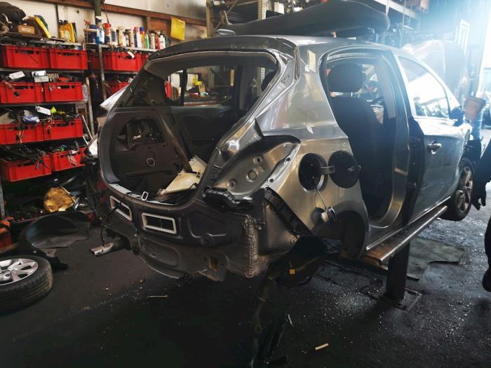 Opel Corsa E 1.4 Turbo 16V Épave (2018, Gris)