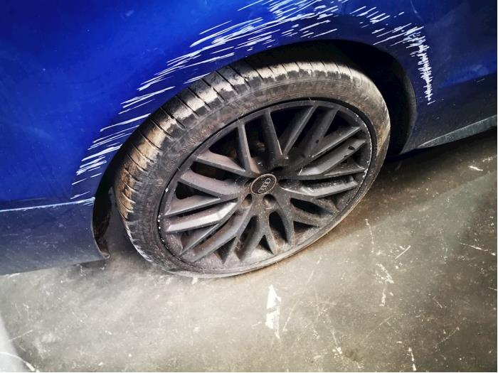 Audi A5 2.0 TDI 16V Épave (2015, Bleu)