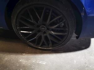Audi A5 2.0 TDI 16V Épave (2015, Bleu)