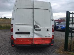 Renault Master III 2.3 dCi 100 16V FWD Vehículo de desguace (2011)