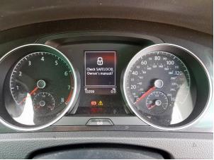 Volkswagen Golf VII 1.5 TSI Evo BlueMotion 16V Samochód złomowany (2018, Metalik, Niebieski)
