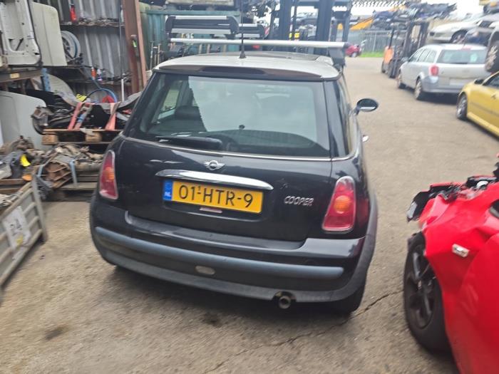 Mini Mini Skrotfordon (2003, ZWART WIT)