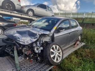 Opel Corsa F 1.2 12V 75 Vehículo de desguace (2021, Gris)