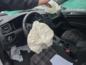 Volkswagen Golf VII 2.0 GTI 16V Performance Package Samochód złomowany (2018, Bialy)