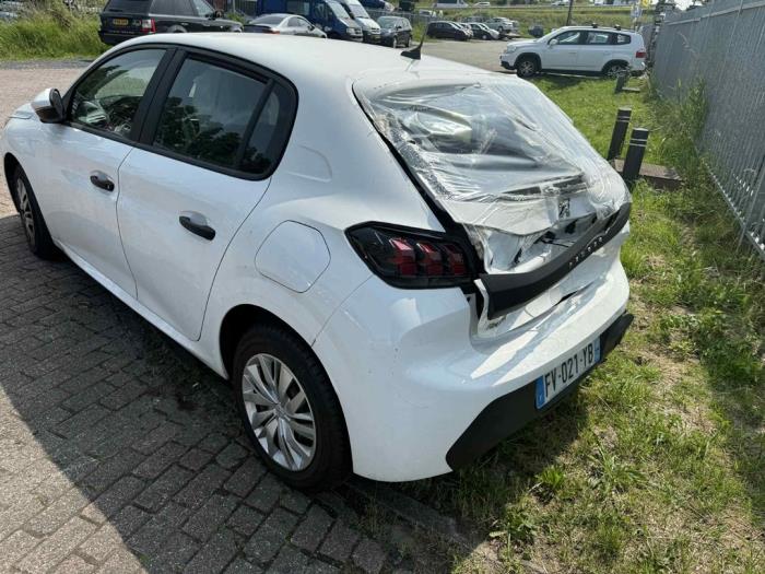 Peugeot 208 II 1.5 BlueHDi 100 Vehículo de desguace (2020, Blanco)