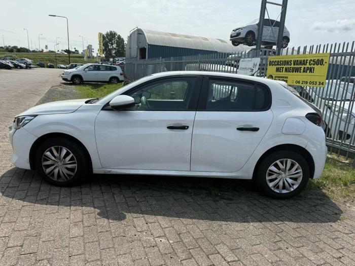 Peugeot 208 II 1.5 BlueHDi 100 Vehículo de desguace (2020, Blanco)