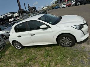 Peugeot 208 II 1.5 BlueHDi 100 Vehículo de desguace (2020, Blanco)