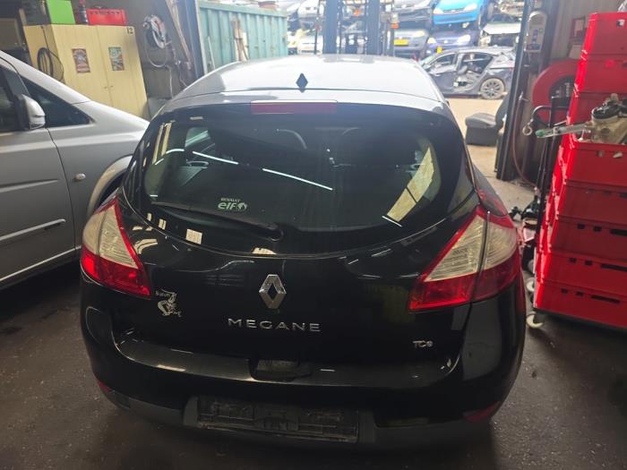 Renault Megane III Berline 1.4 16V TCe 130 Vehículo de desguace (2010, Negro)