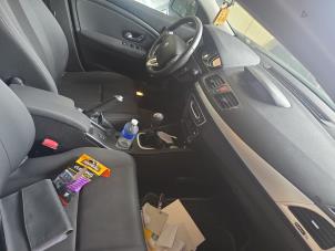 Renault Megane III Berline 1.4 16V TCe 130 Vehículo de desguace (2010, Negro)
