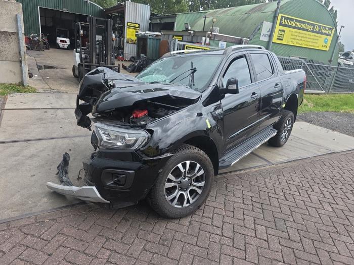 Ford Ranger 3.2 TDCi 20V 4x4  (Épave)