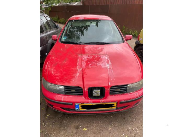 Seat Leon 1.6 16V Épave (2001, Rouge)