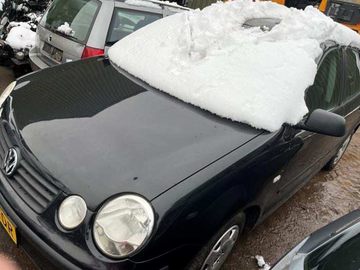 Volkswagen Polo IV 1.2 12V Schrottauto (2004, Schwarz)