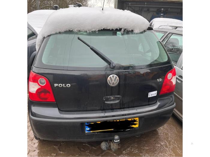 Volkswagen Polo IV 1.2 12V Schrottauto (2004, Schwarz)